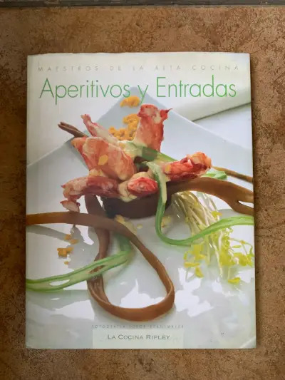 Libro de recetas 'Aperitivos y Entradas' - miniatura 1