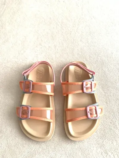 Sandalias de niña color rosa y naranja Zara - miniatura 1