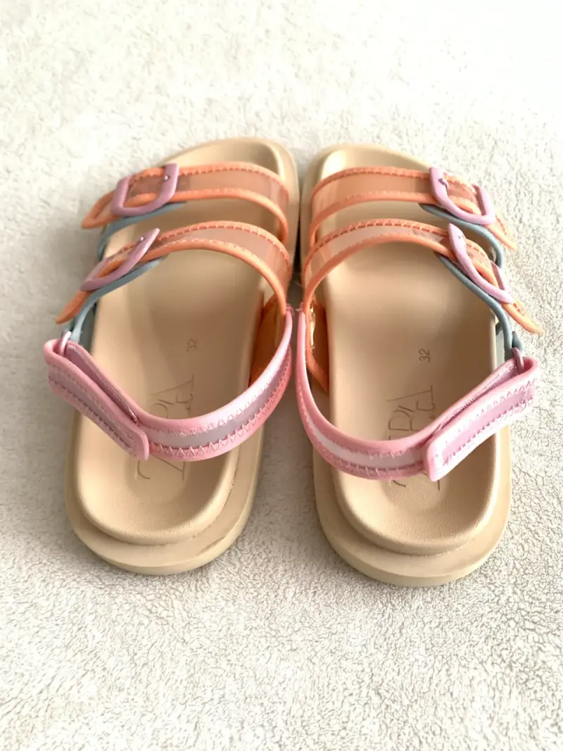 Sandalias de niña color rosa y naranja Zara - 5