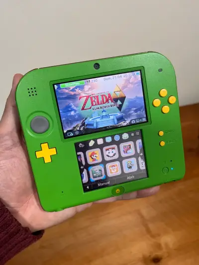 Consola Nintendo 2DS Verde Edición Zelda - miniatura 1
