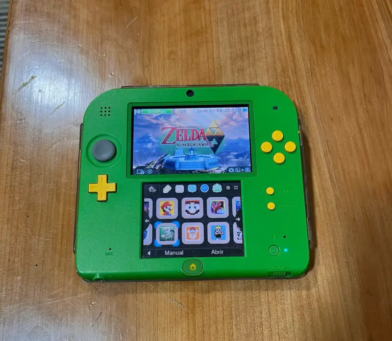 Consola Nintendo 2DS Verde Edición Zelda - 4