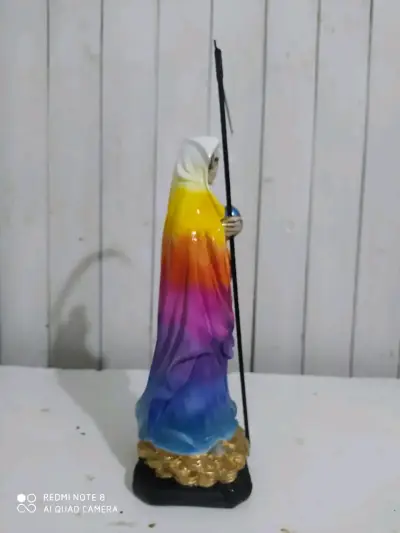 Figura de Santa Muerte 7 colores 32 cm con Guadaña - miniatura 3
