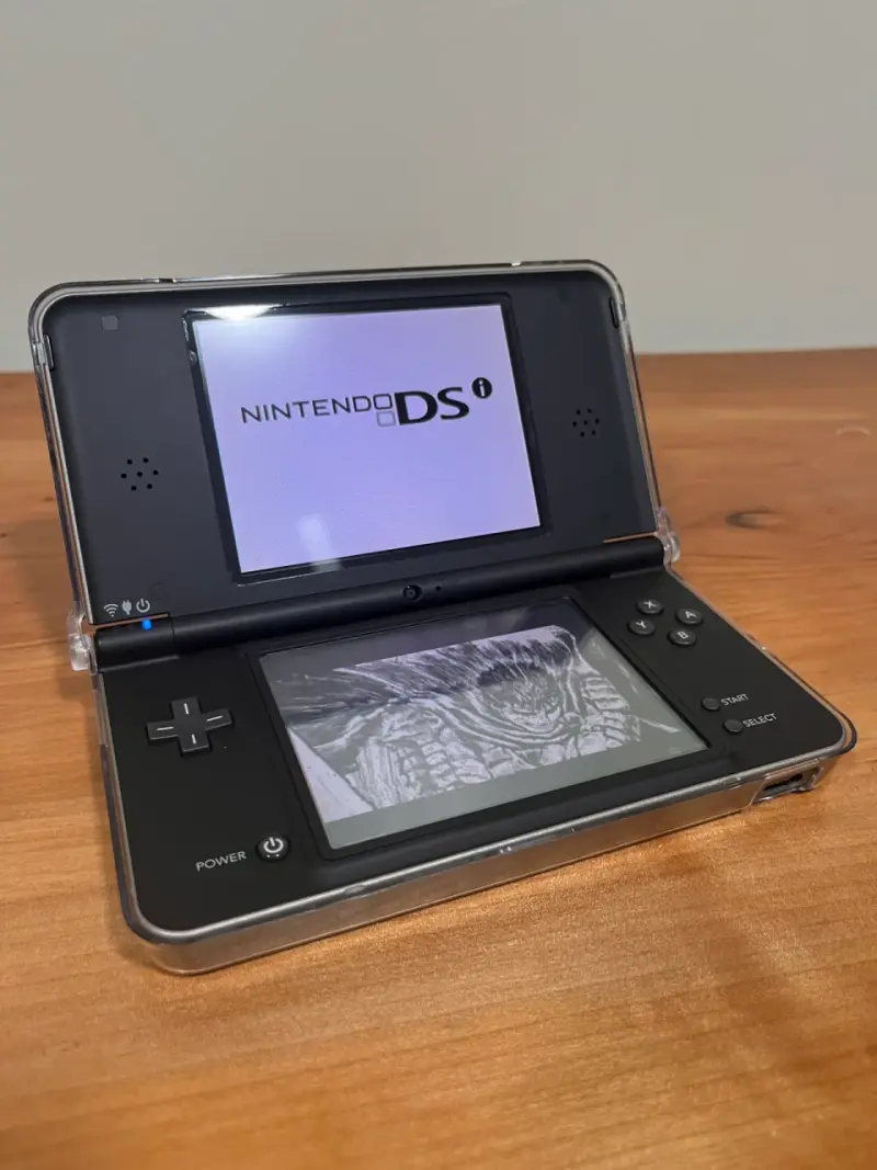 Consola portátil Nintendo DS XL en buen estado - 2