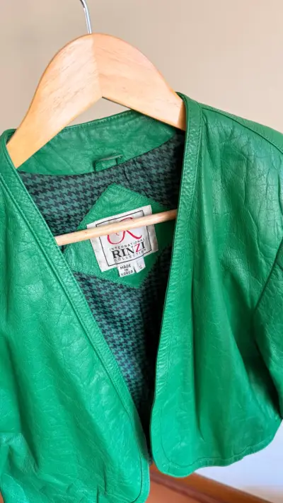 Chaqueta corta verde de cuero sintético Rinzi - miniatura 2