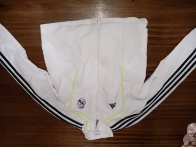 Polerones y poleras de marca - miniatura 3