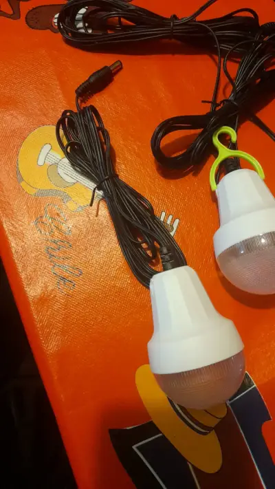 Sistema de iluminación solar Tasbel con panel y lámparas - miniatura 2