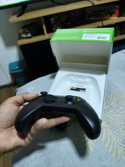 Control Xbox one con cable - miniatura 6