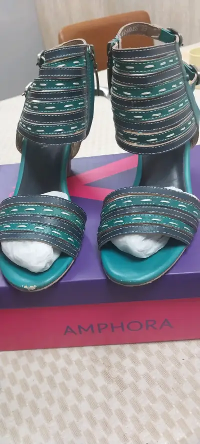 Sandalias de cuero Amphora turquesa con taco - miniatura 4