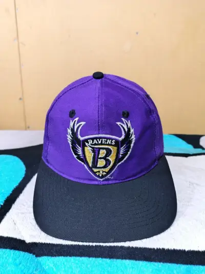 Gorra NFL Ravens Morada y Negra - miniatura 1
