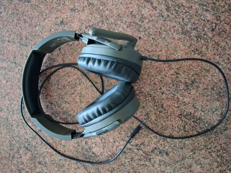 Audífonos gaming Turtle Beach camuflados - 2