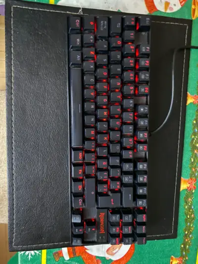 Teclado mecánico RGB kumara compacto - miniatura 3