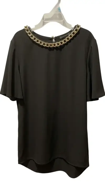 Blusa negra con cadena decorativa Atmosphere - miniatura 1