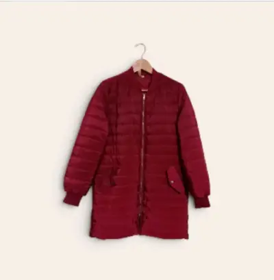 Abrigo parka largo acolchado rojo para mujer - miniatura 3