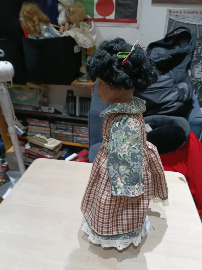 Muñeca de colección Brinn's edición limitada - 3