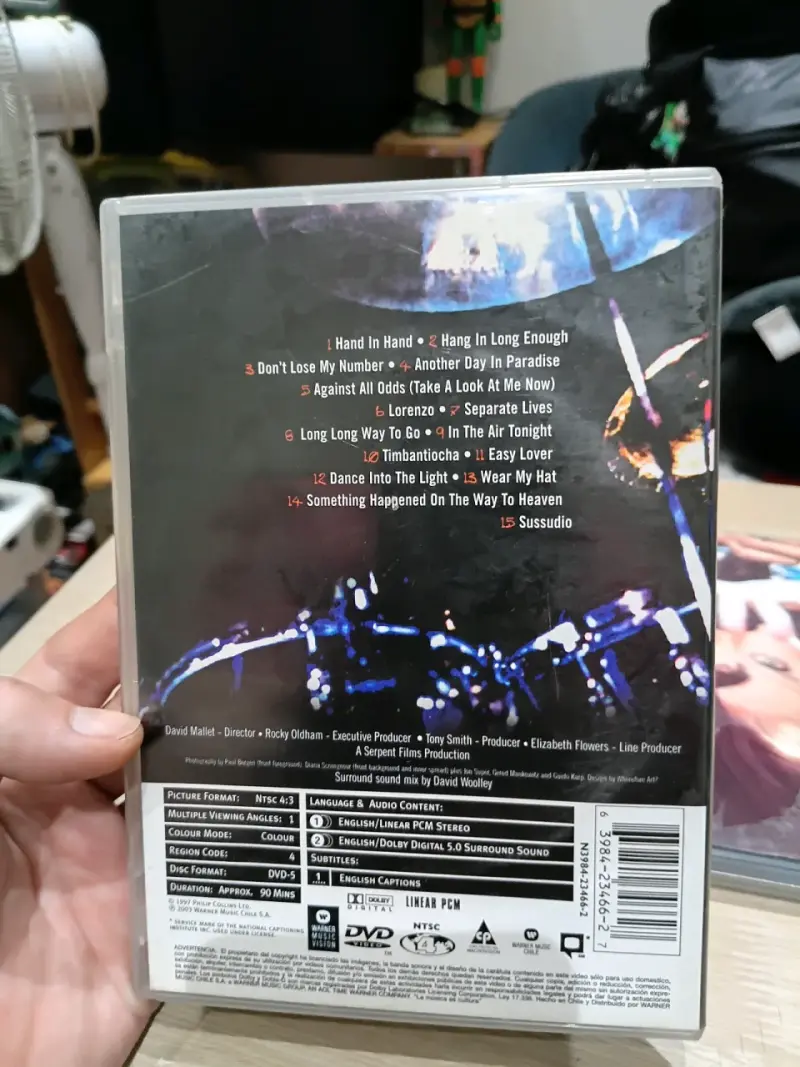DVD Phil Collins Live and Loose in Paris - 2
