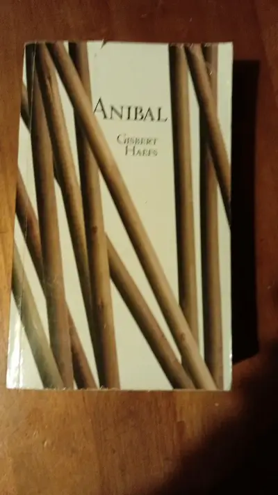 Libro 'Aníbal' de Gisbert Haefs en buen estado - miniatura 1
