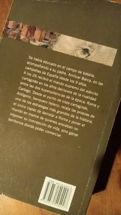 Libro 'Aníbal' de Gisbert Haefs en buen estado - miniatura 2