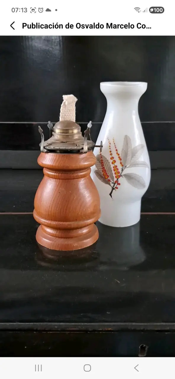 Lámpara de aceite vintage con base de madera - 2