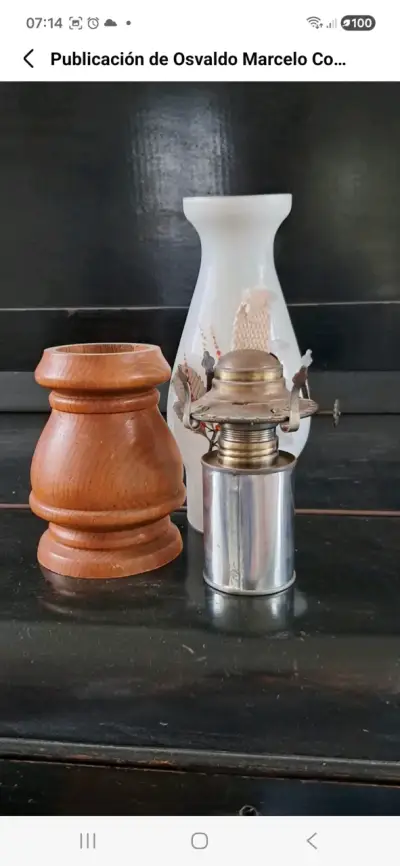 Lámpara de aceite vintage con base de madera - miniatura 3