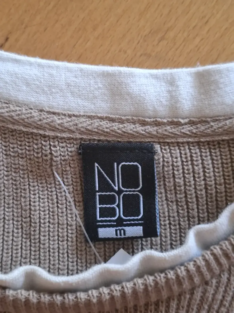 Suéter Beige de Lana para Hombre Talla M - 4