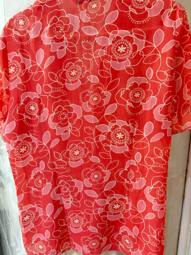 Blusa floral roja Ted Lapidus para mujer - 2