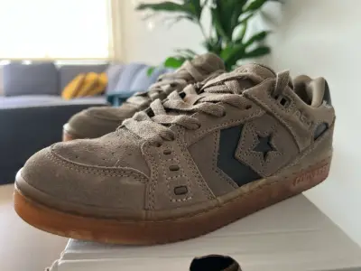 Zapatillas Converse Cons de gamuza beige - miniatura 1