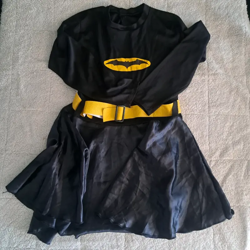Disfraz de Batman para mujer con cinturón amarillo - 2