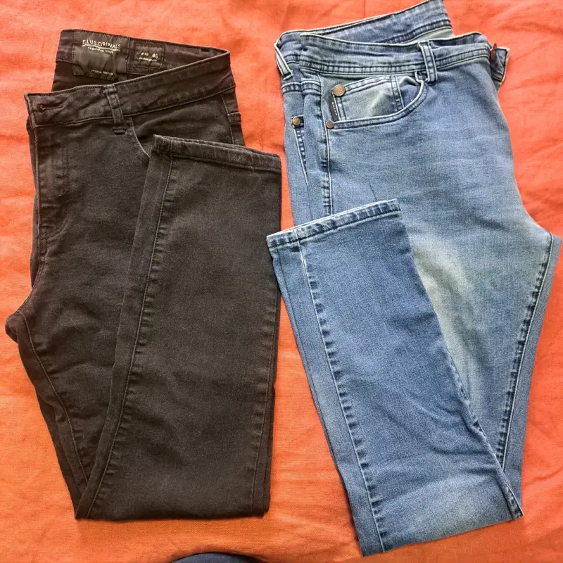 Lote de jeans para hombre en azul y negro talla 46 - 1