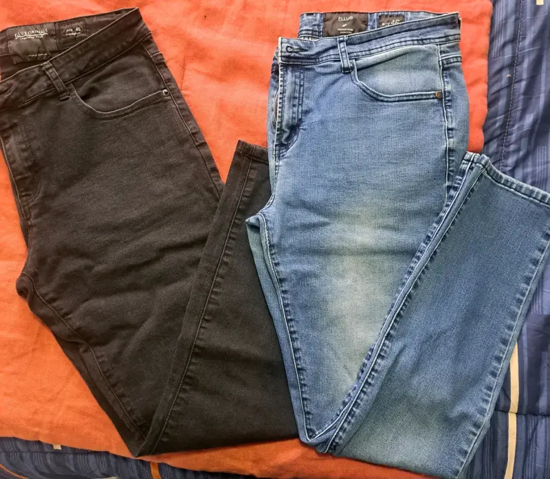 Lote de jeans para hombre en azul y negro talla 46 - 2