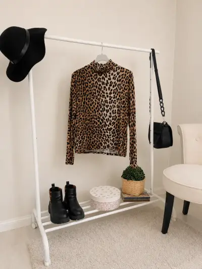 Polera Leopardo H&M - miniatura 1