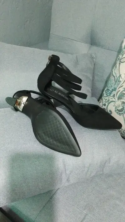 Tacones negros elegantes Liu Jo - miniatura 2