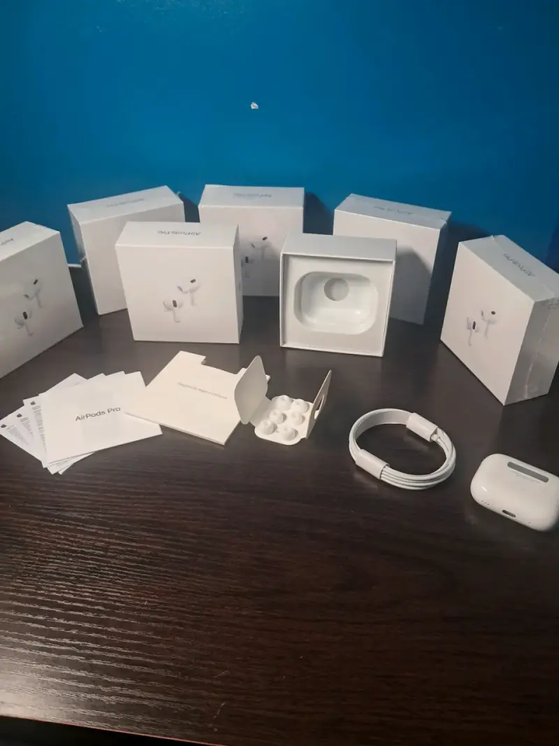 Auriculares inalámbricos AirPods Pro con estuche - 1