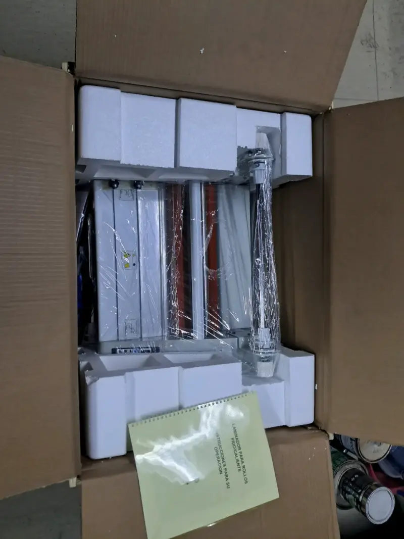 Laminadora de Rollos FM-380 para Uso en Caliente y Frío - 4