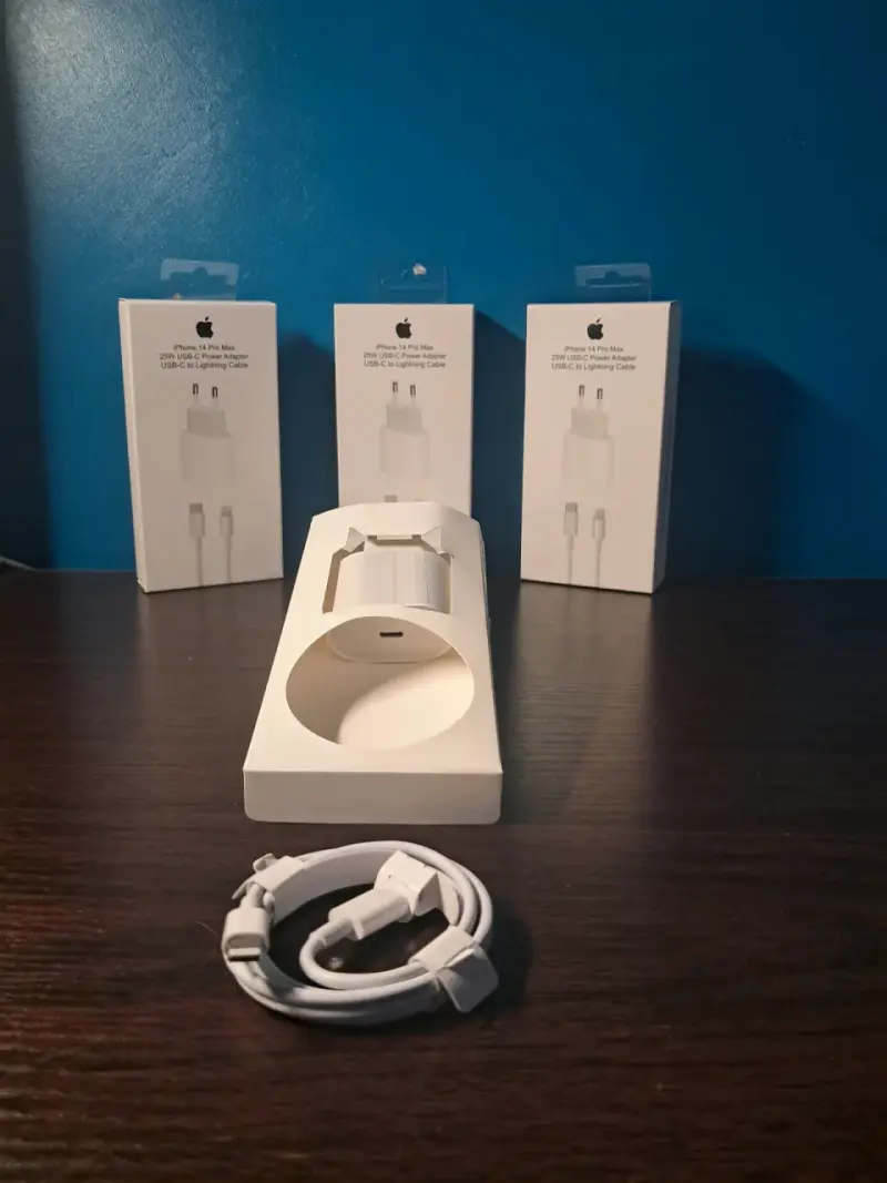 Cargador USB-C 20W para iPhone 14 Pro Max - 2