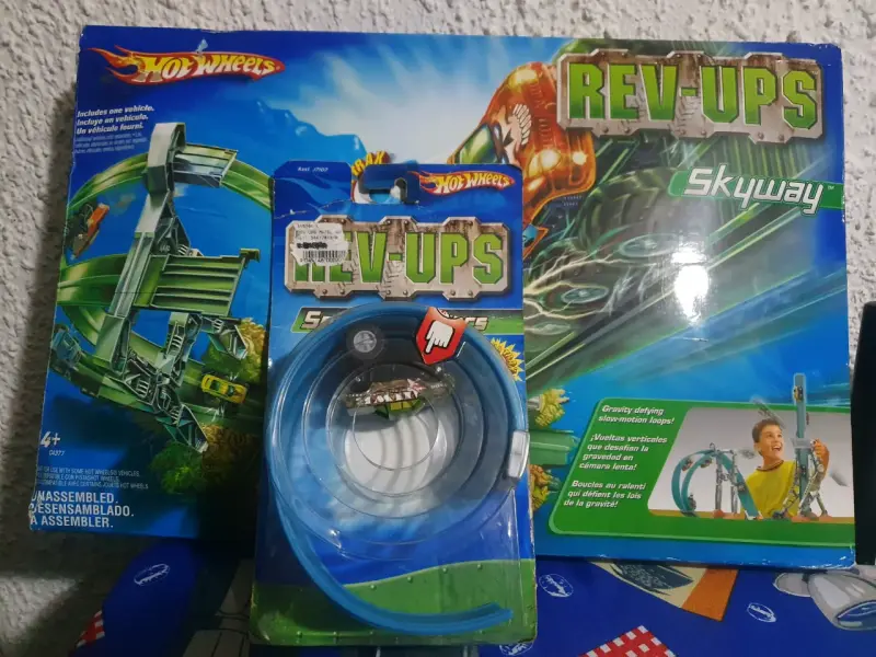 Pista de autos Hot Wheels Rev-Ups Skyway - 5