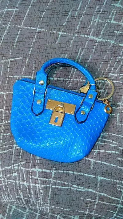 Mini bolso azul con textura de cocodrilo - miniatura 1