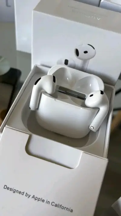 Apple AirPods Pro con cancelación de ruido - miniatura 2