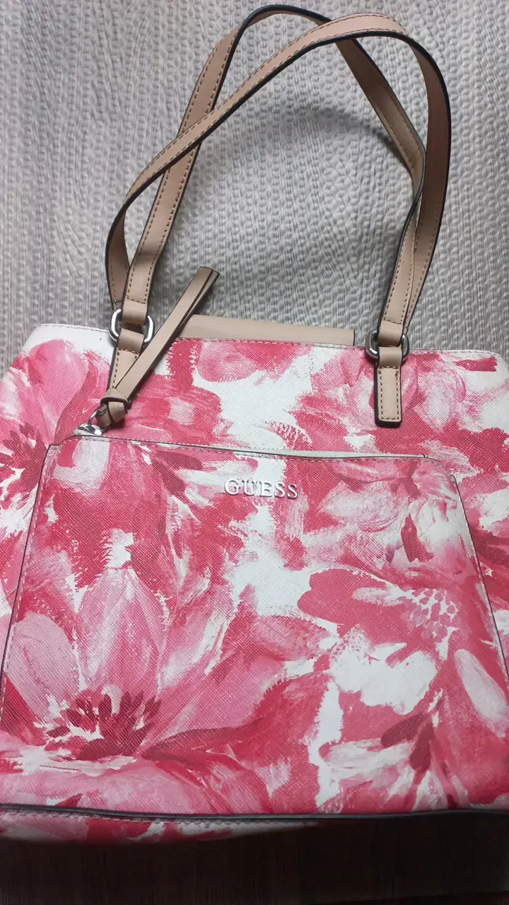 Bolso Guess floral rosa y blanco - 1