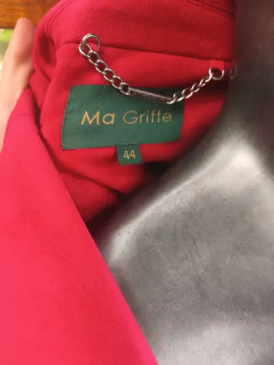 Blazer rojo con detalles de ojales para mujer - miniatura 6