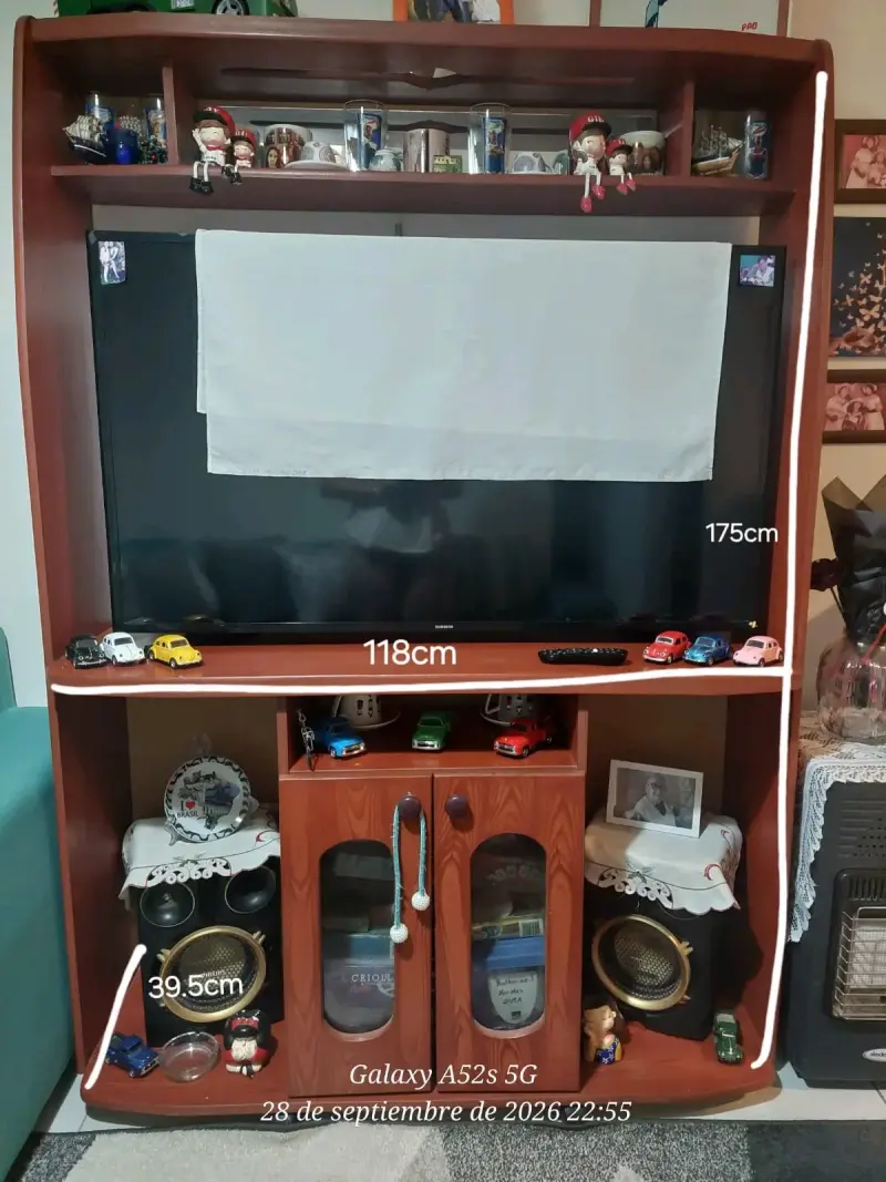 Mueble para TV de Madera con Estantes - 2