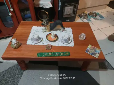 Mesa de centro de madera estilo clásico - miniatura 1