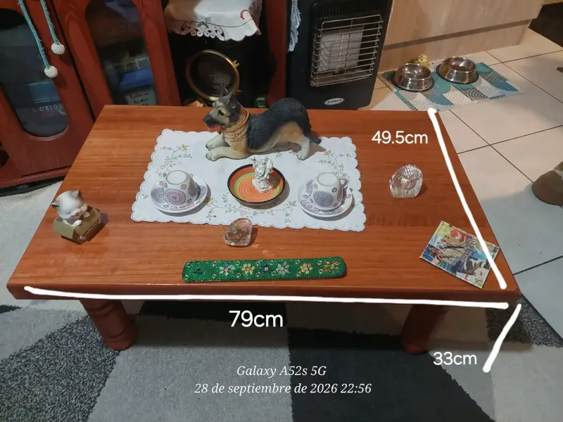 Mesa de centro de madera estilo clásico - 2