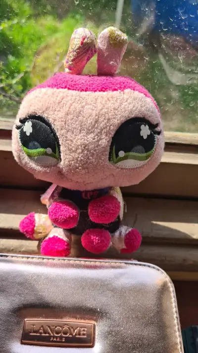 Peluche Littlest Pet Shop mariposa rosa - miniatura 1