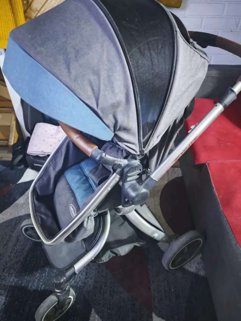 Coche de bebé Bebesit 360 azul y gris - 5