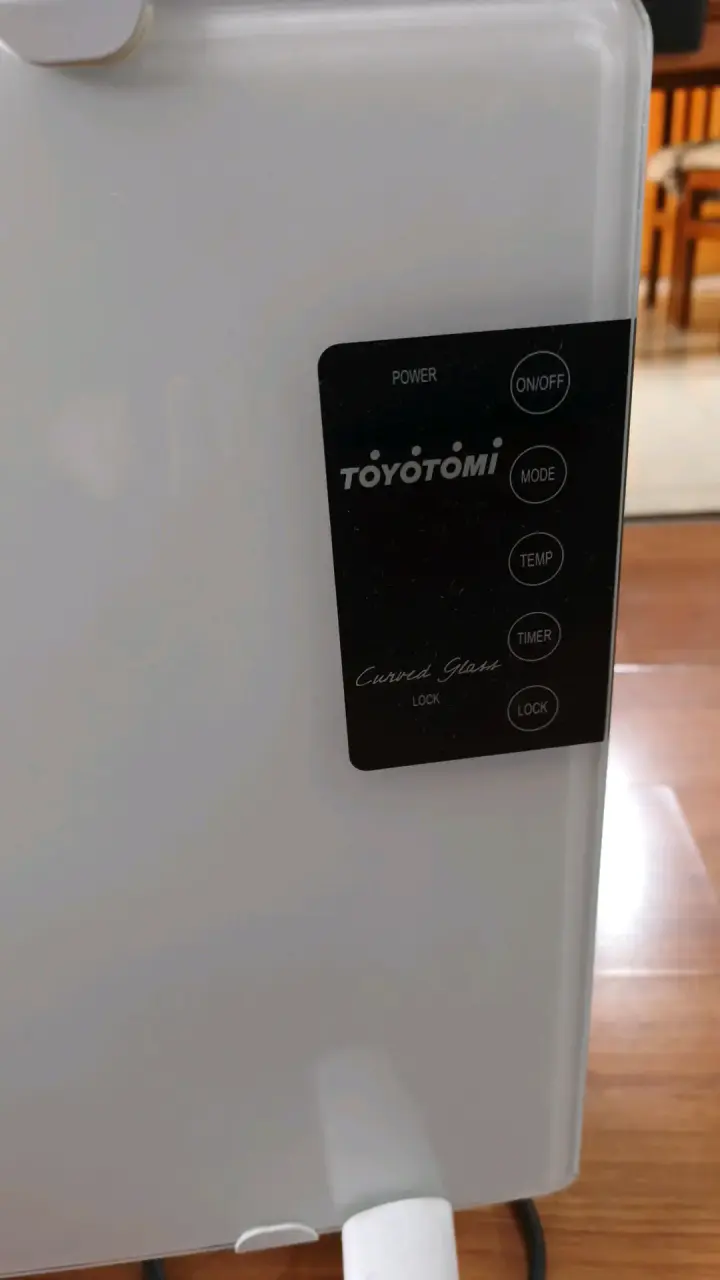 Panel calefactor Toyotomi con control de temperatura - 2