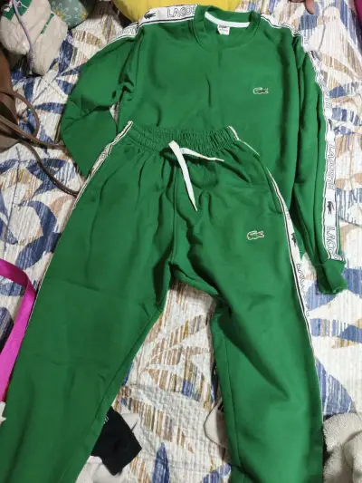 Conjunto deportivo verde Lacoste para hombre - miniatura 2