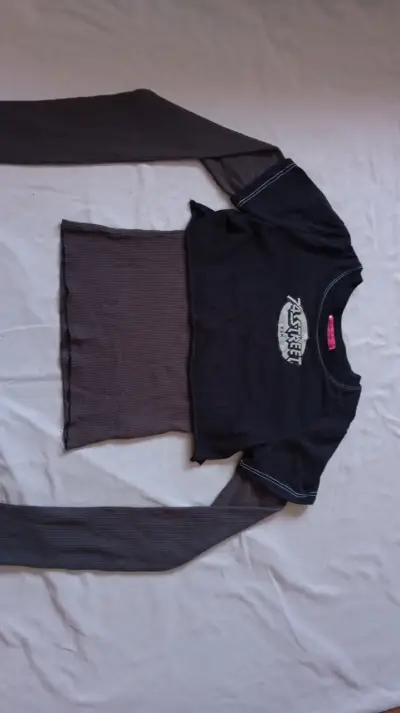 Polera manga larga negra - miniatura 1