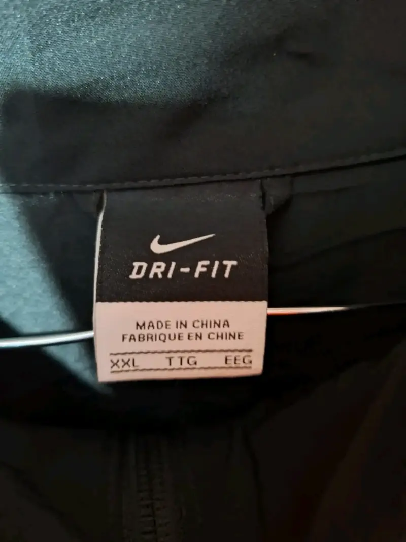 Chaqueta Nike Dri-Fit Negra Talla XXL - 2