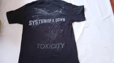 Polera negra System of a Down Toxicity - miniatura 3