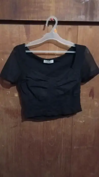 Top negro - miniatura 1